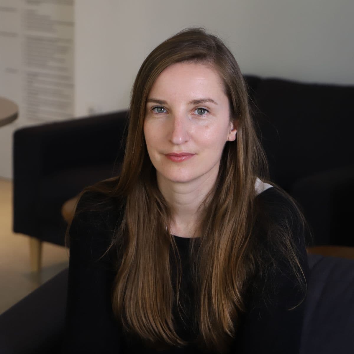 Urša Menart